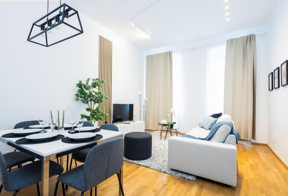 Orestaliving - Spacious 2Br On The Danube Canal Wien Eksteriør bilde